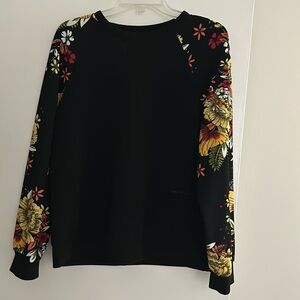 Women’s top